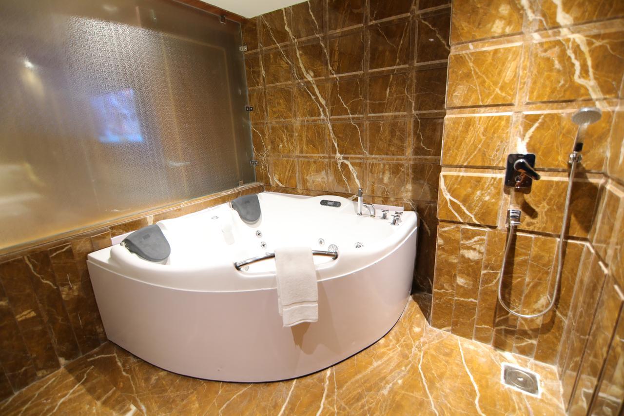 Hotel Grand Orchid Haridwar Exterior photo